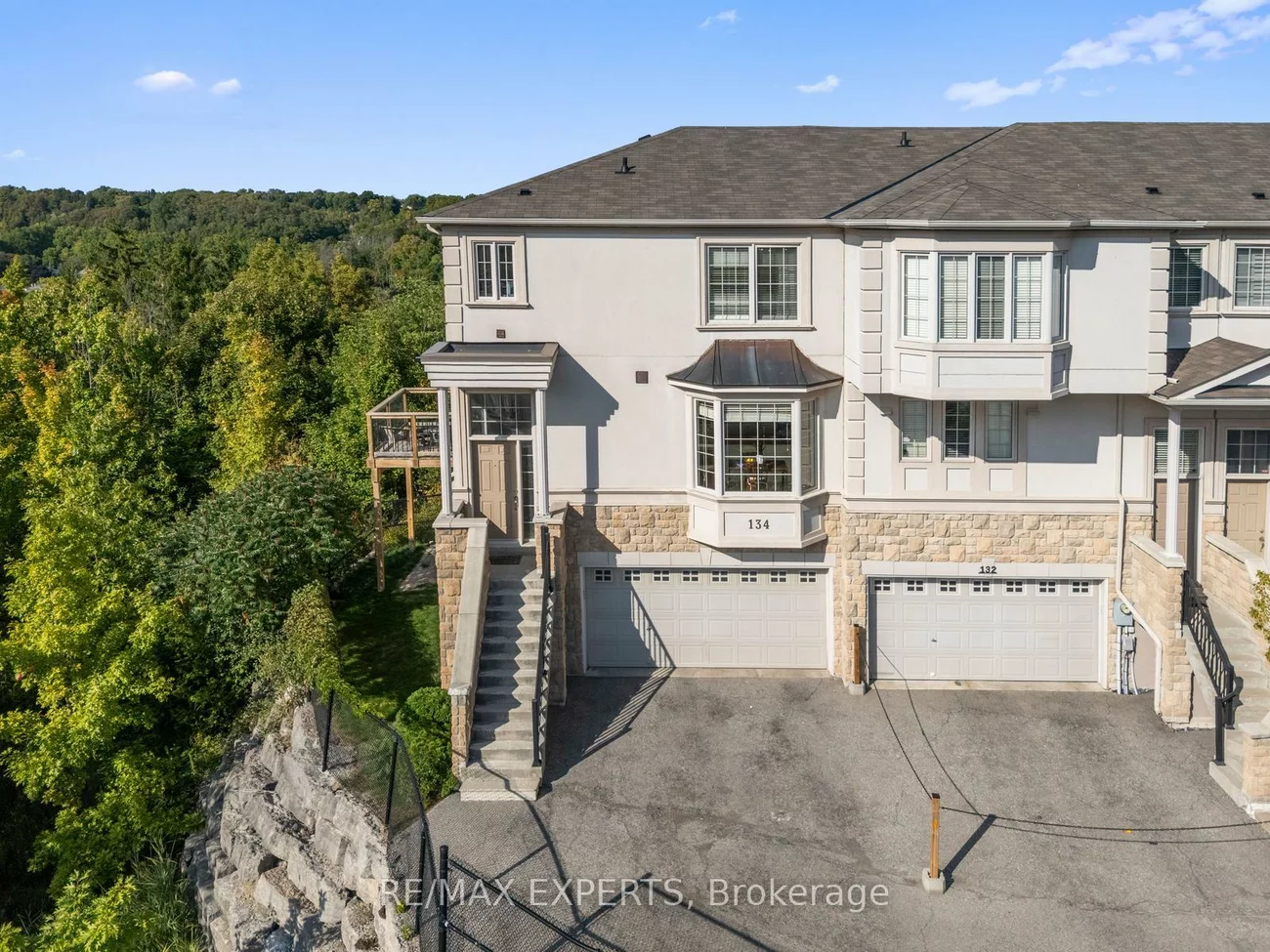 134, Rolling Hills, Bolton West, Caledon