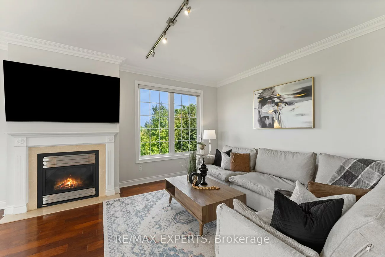 134, Rolling Hills, Bolton West, Caledon
