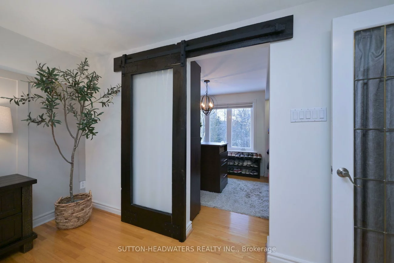 563, River, Rural Caledon, Caledon