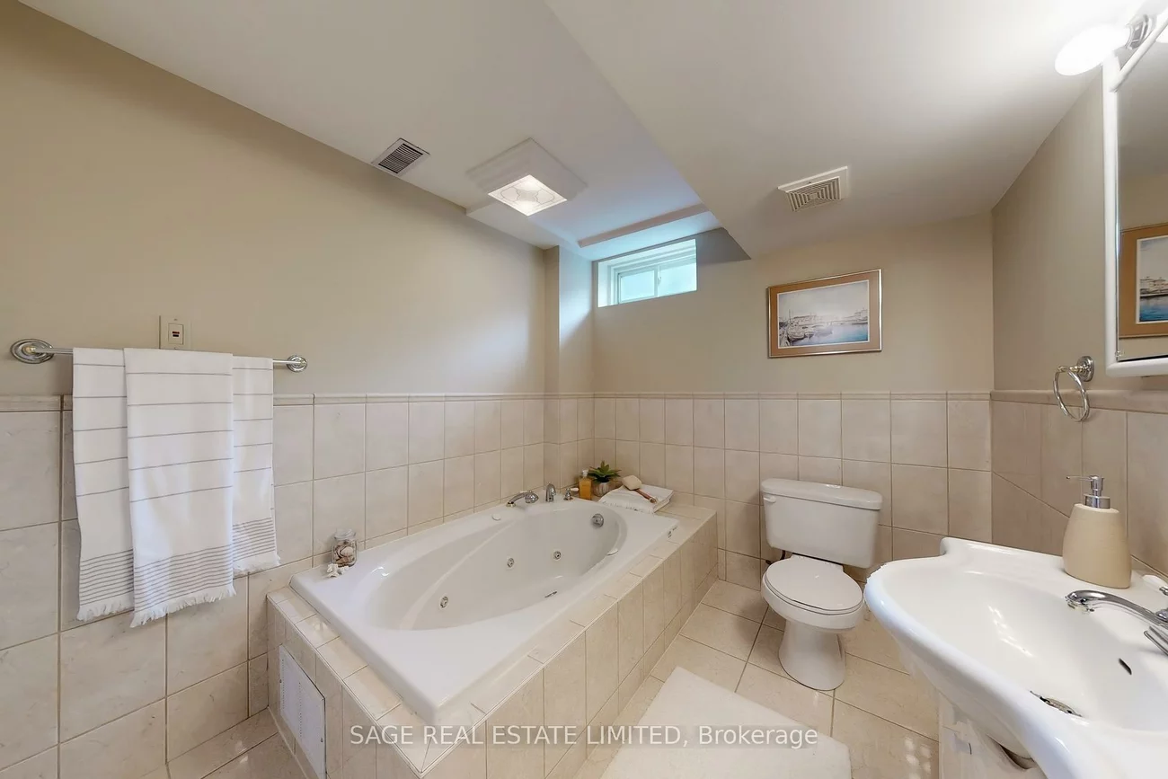 30, Nailsworth, Caledon East, Caledon