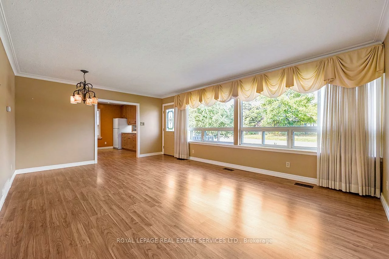 340, Leonard, Bolton West, Caledon