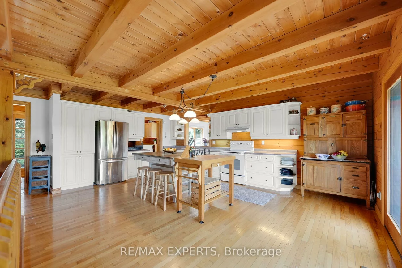15481, Mount Wolfe, Palgrave, Caledon