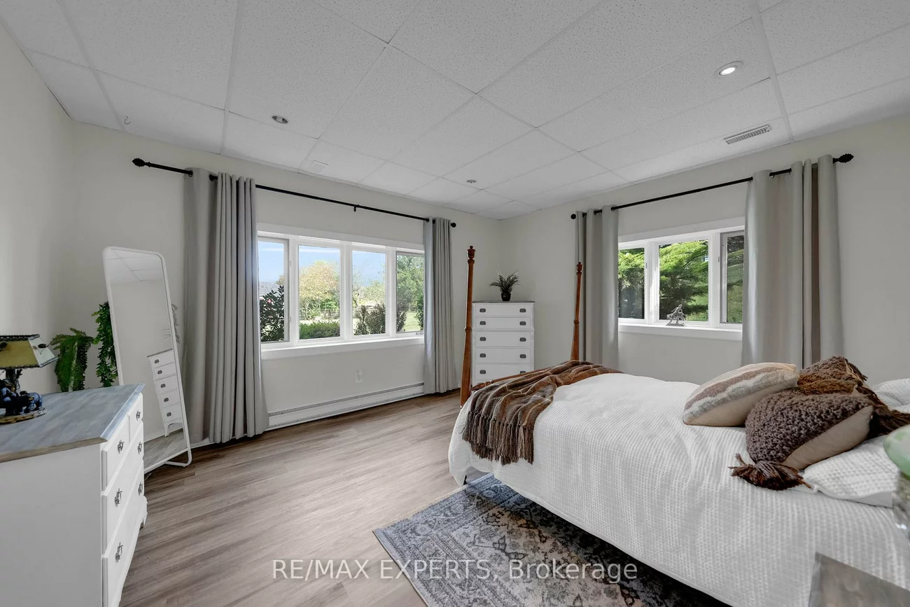 15481, Mount Wolfe, Palgrave, Caledon