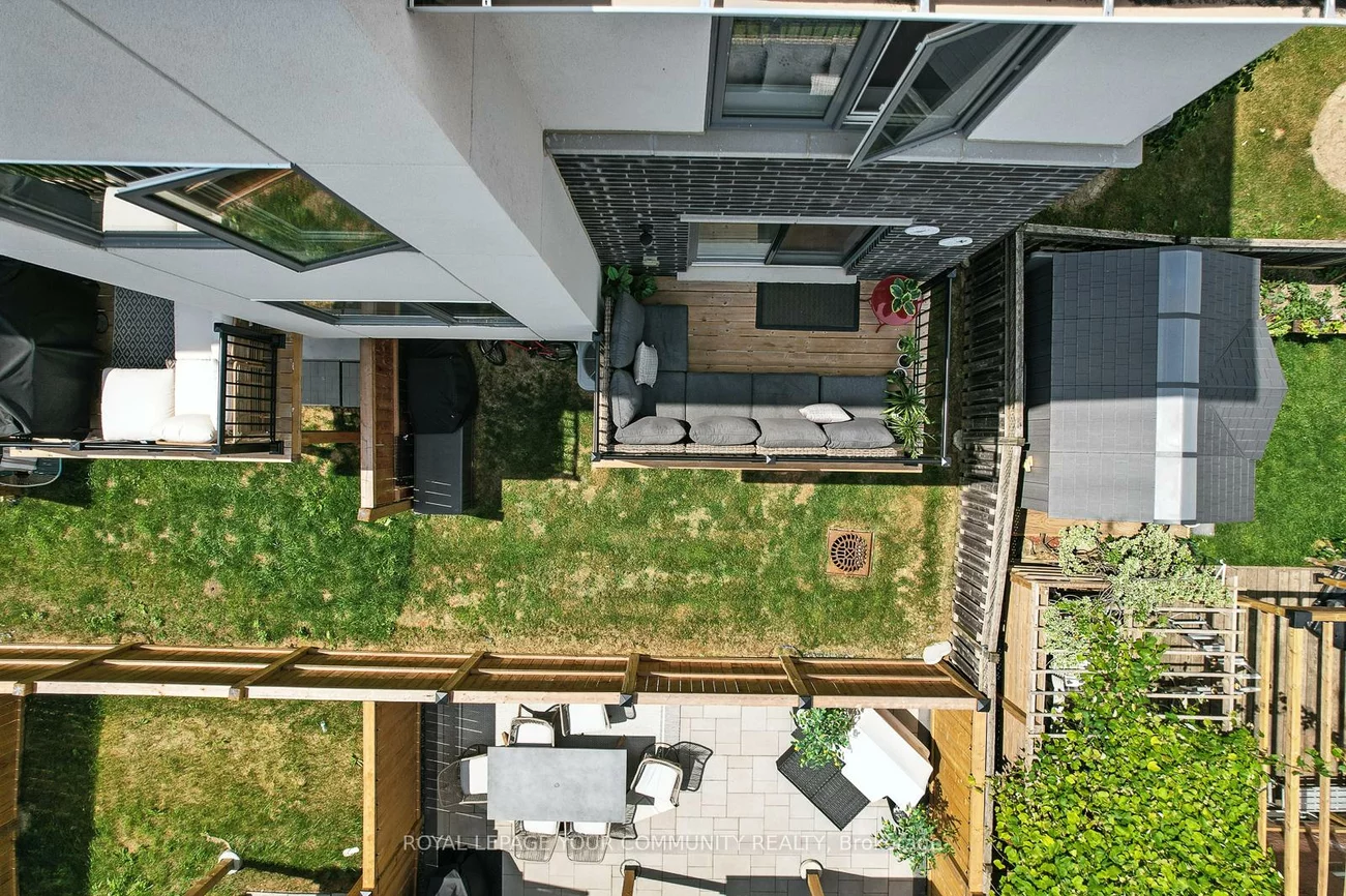 19, Heathrow, Bolton East, Caledon