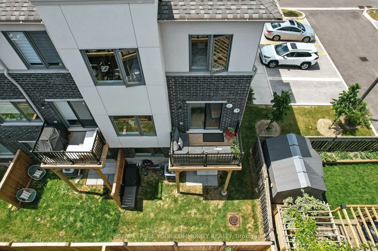 19, Heathrow, Bolton East, Caledon