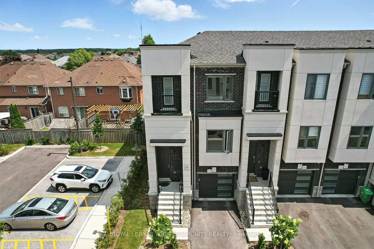 19, Heathrow, Bolton East, Caledon