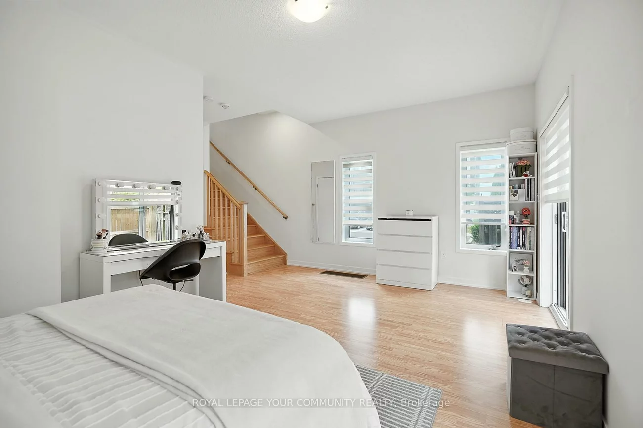 19, Heathrow, Bolton East, Caledon