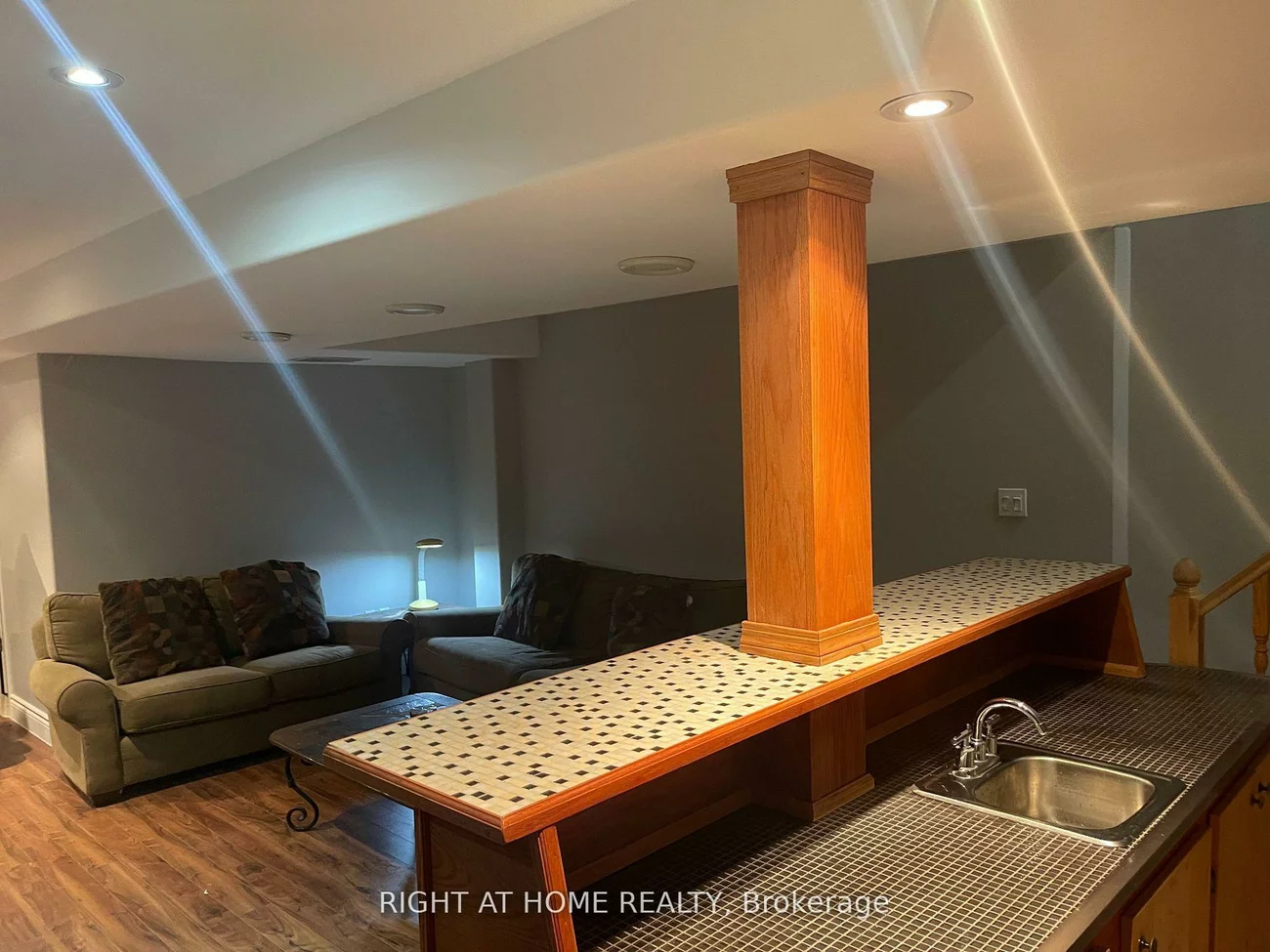 18, Archbury, Bolton East, Caledon