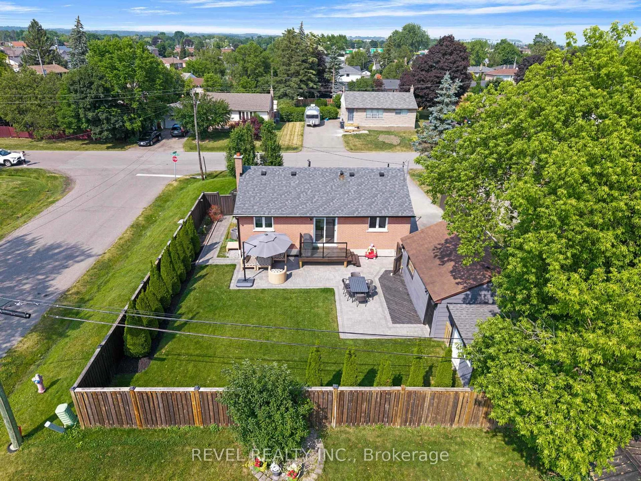 294, Henderson, Bolton West, Caledon