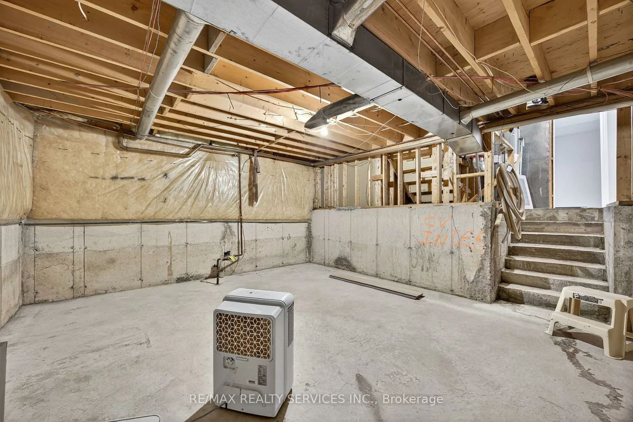 43, Mccort, Caledon Village, Caledon