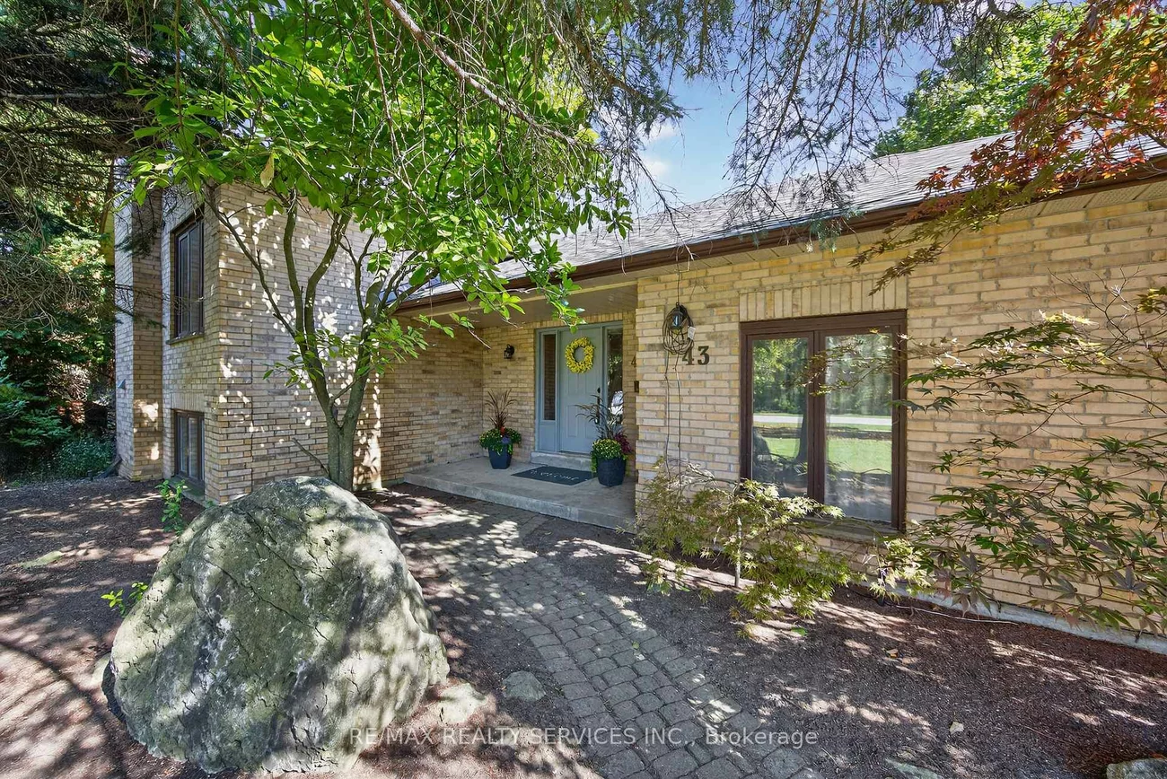 43, Mccort, Caledon Village, Caledon