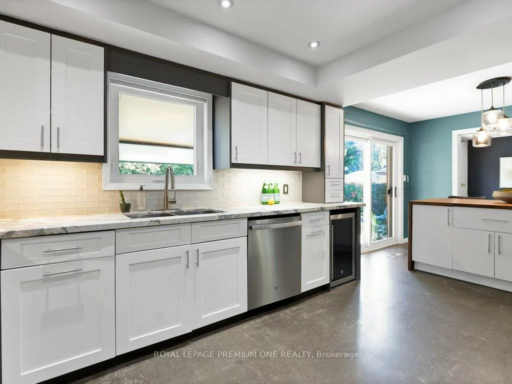 417, Kingsview, Bolton North, Caledon