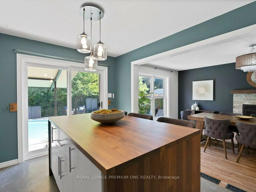 417, Kingsview, Bolton North, Caledon