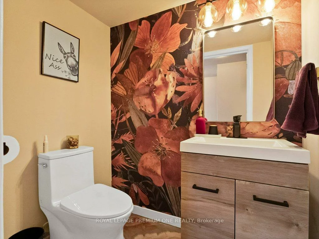 417, Kingsview, Bolton North, Caledon
