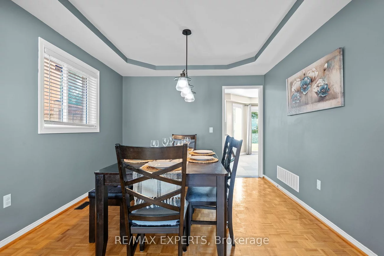 8, Strawberry Hill, Bolton East, Caledon