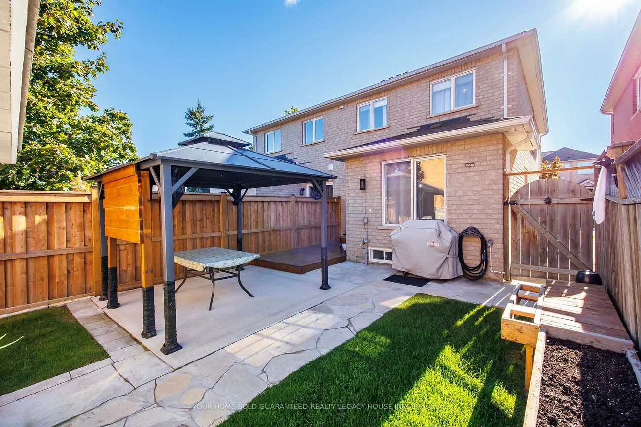 105, Knoll Haven, Bolton North, Caledon
