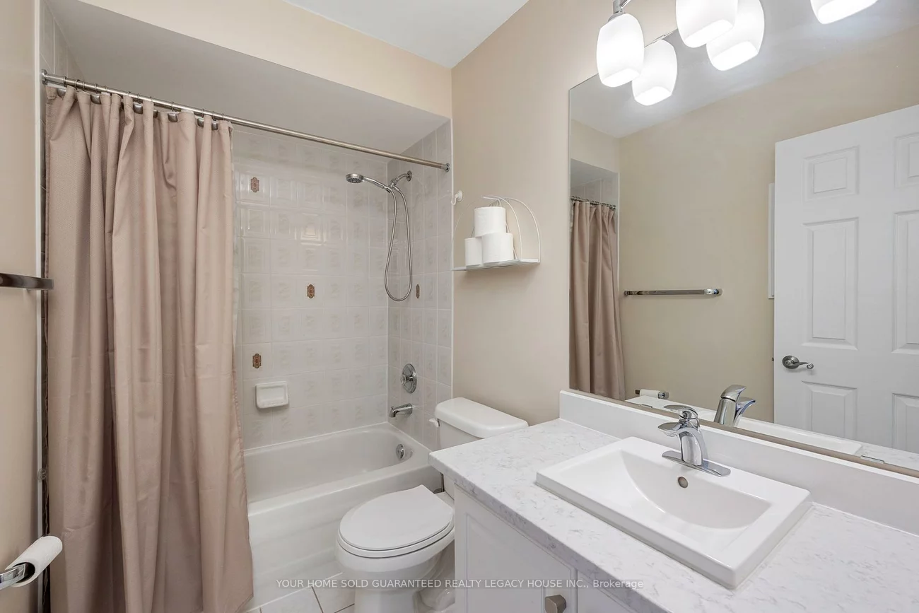 105, Knoll Haven, Bolton North, Caledon