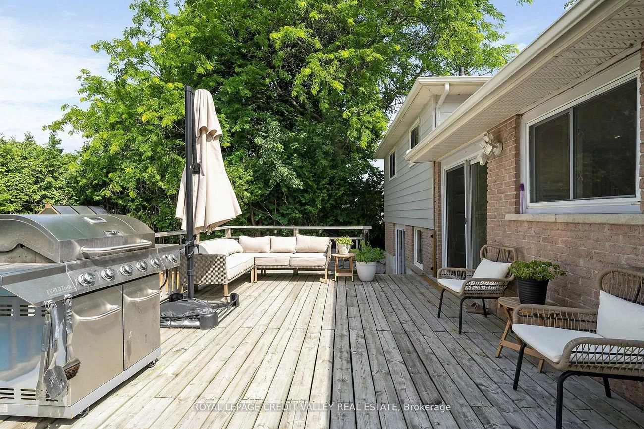 47, Larry, Caledon East, Caledon