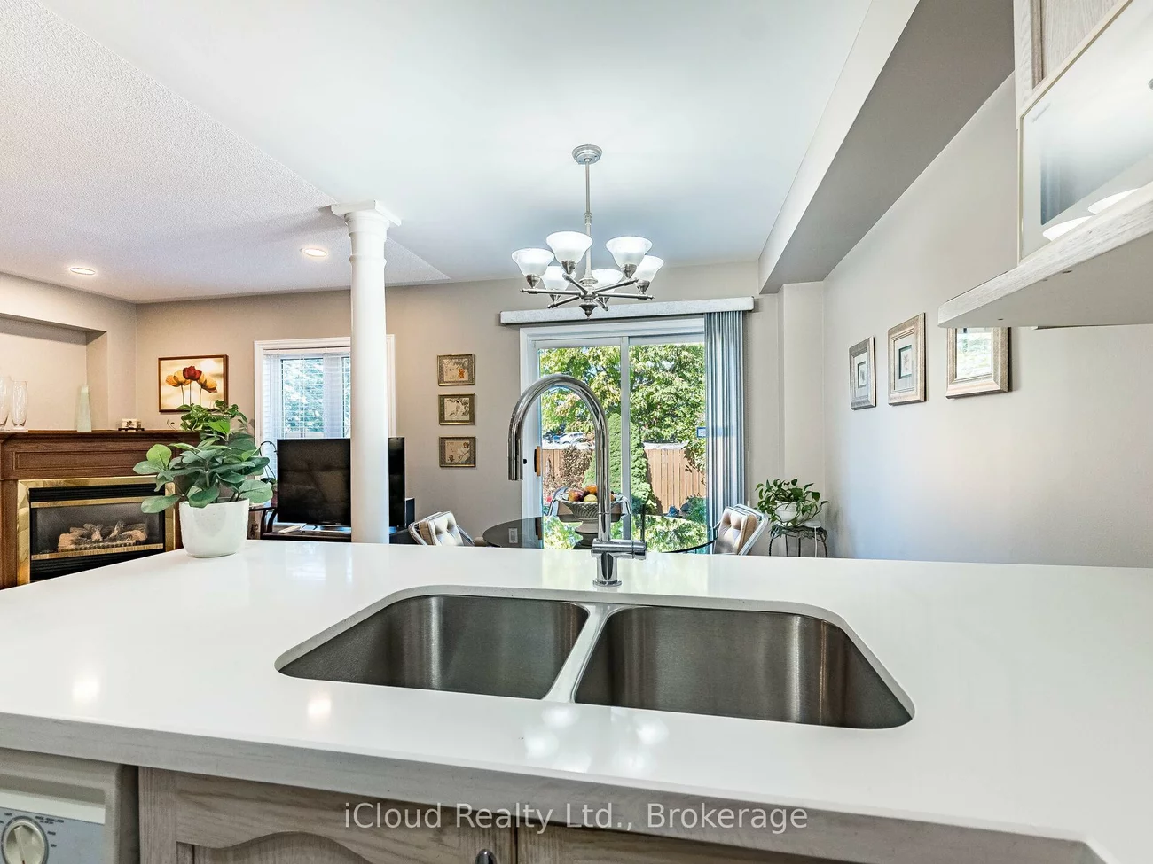 82, Hanton, Bolton East, Caledon