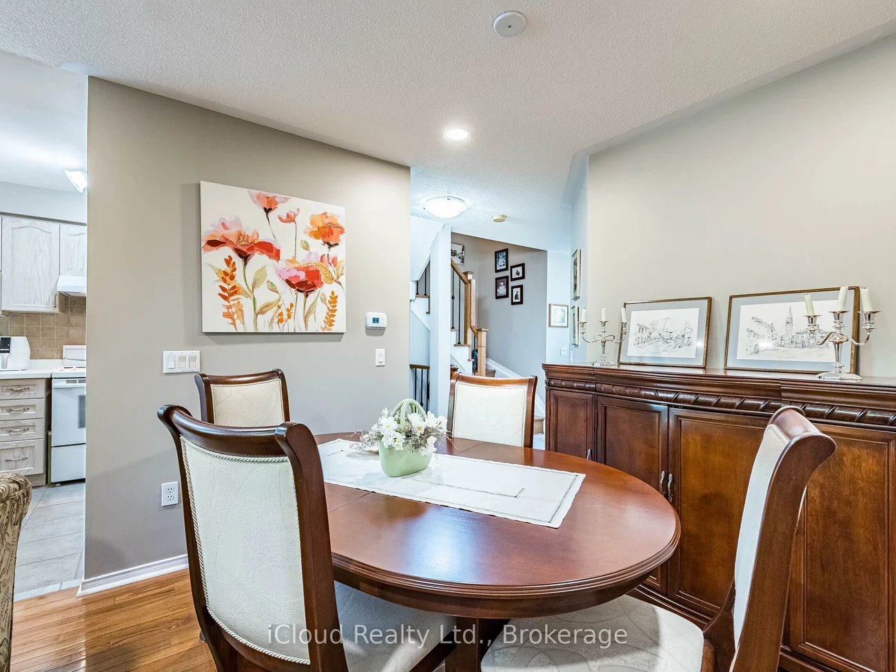 82, Hanton, Bolton East, Caledon