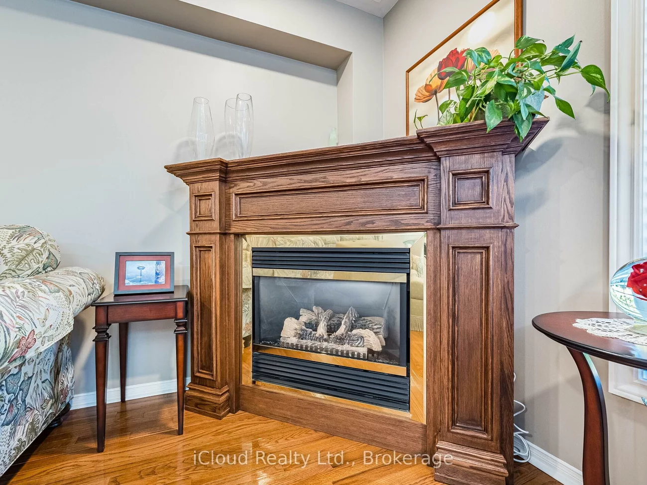 82, Hanton, Bolton East, Caledon