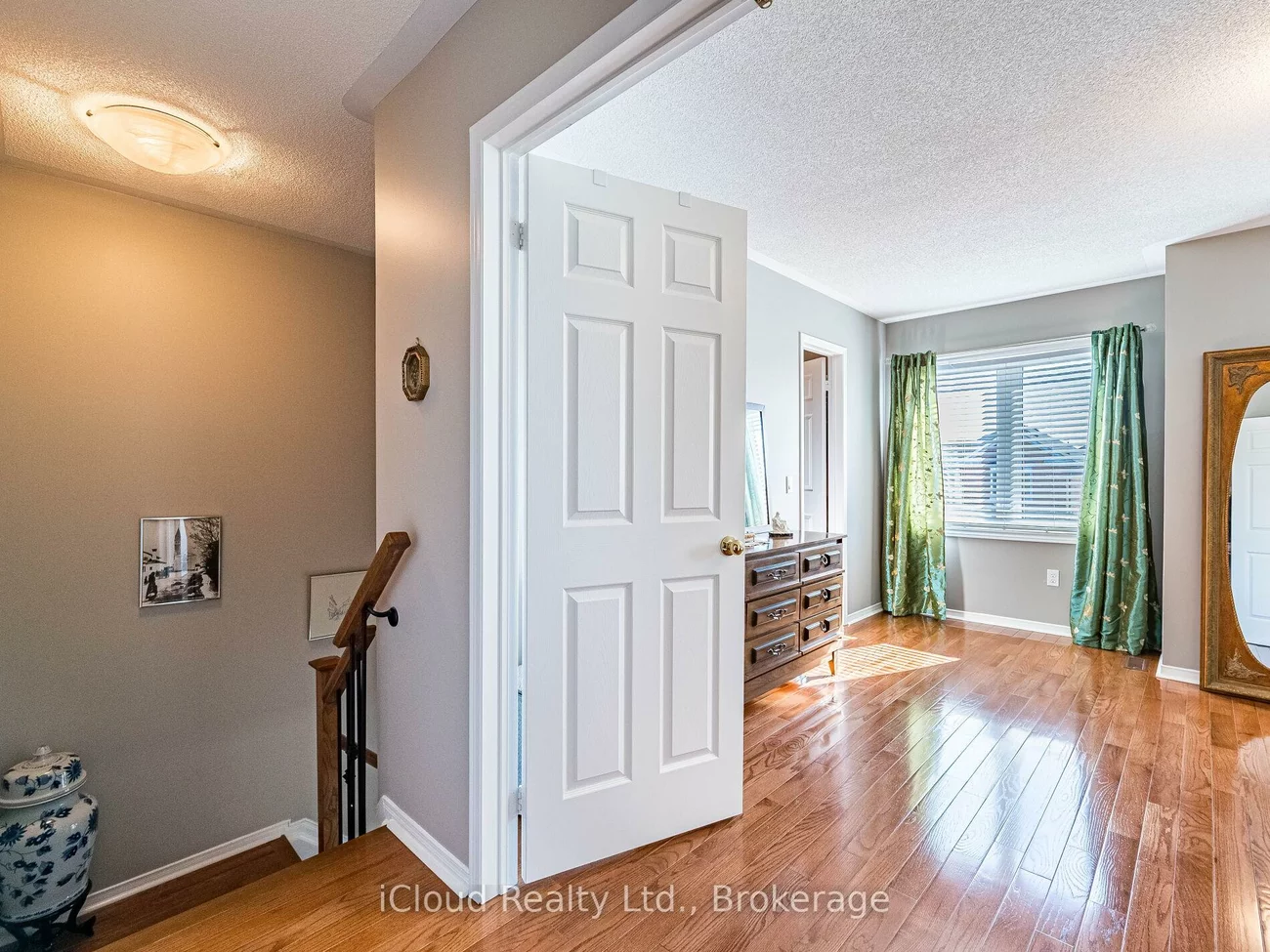 82, Hanton, Bolton East, Caledon
