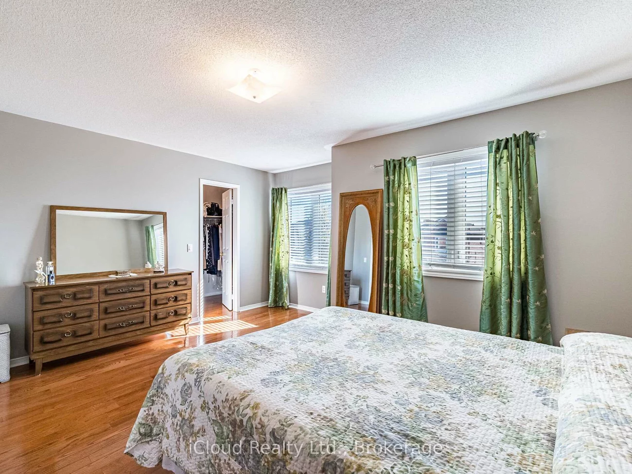 82, Hanton, Bolton East, Caledon