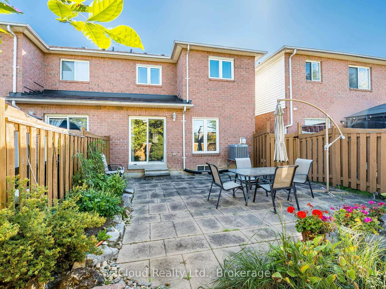 82, Hanton, Bolton East, Caledon