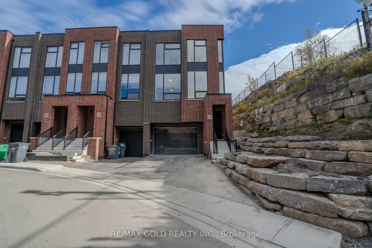 26, Desiree, Bolton West, Caledon