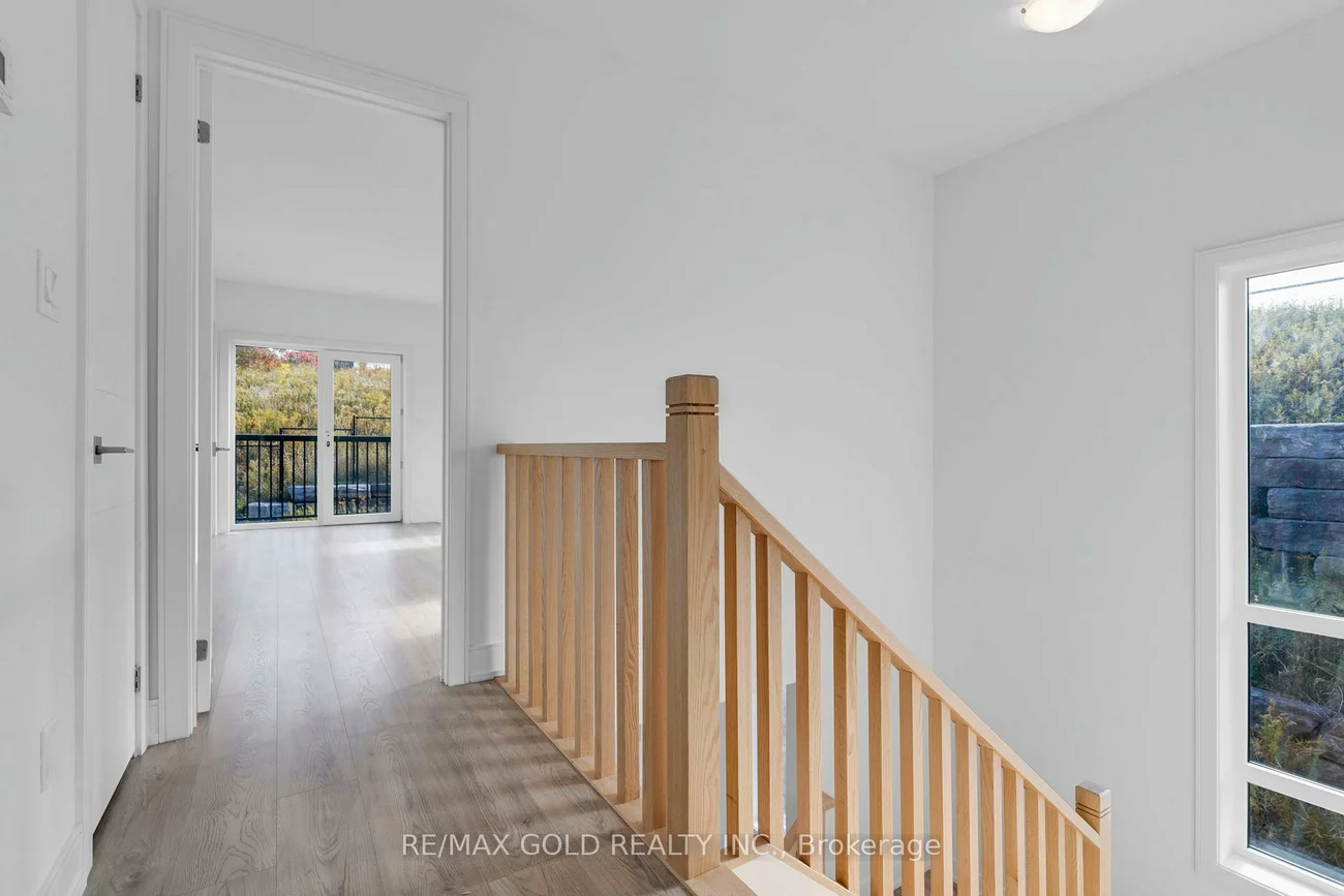 26, Desiree, Bolton West, Caledon