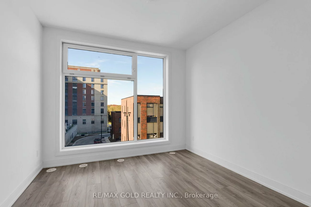 26, Desiree, Bolton West, Caledon