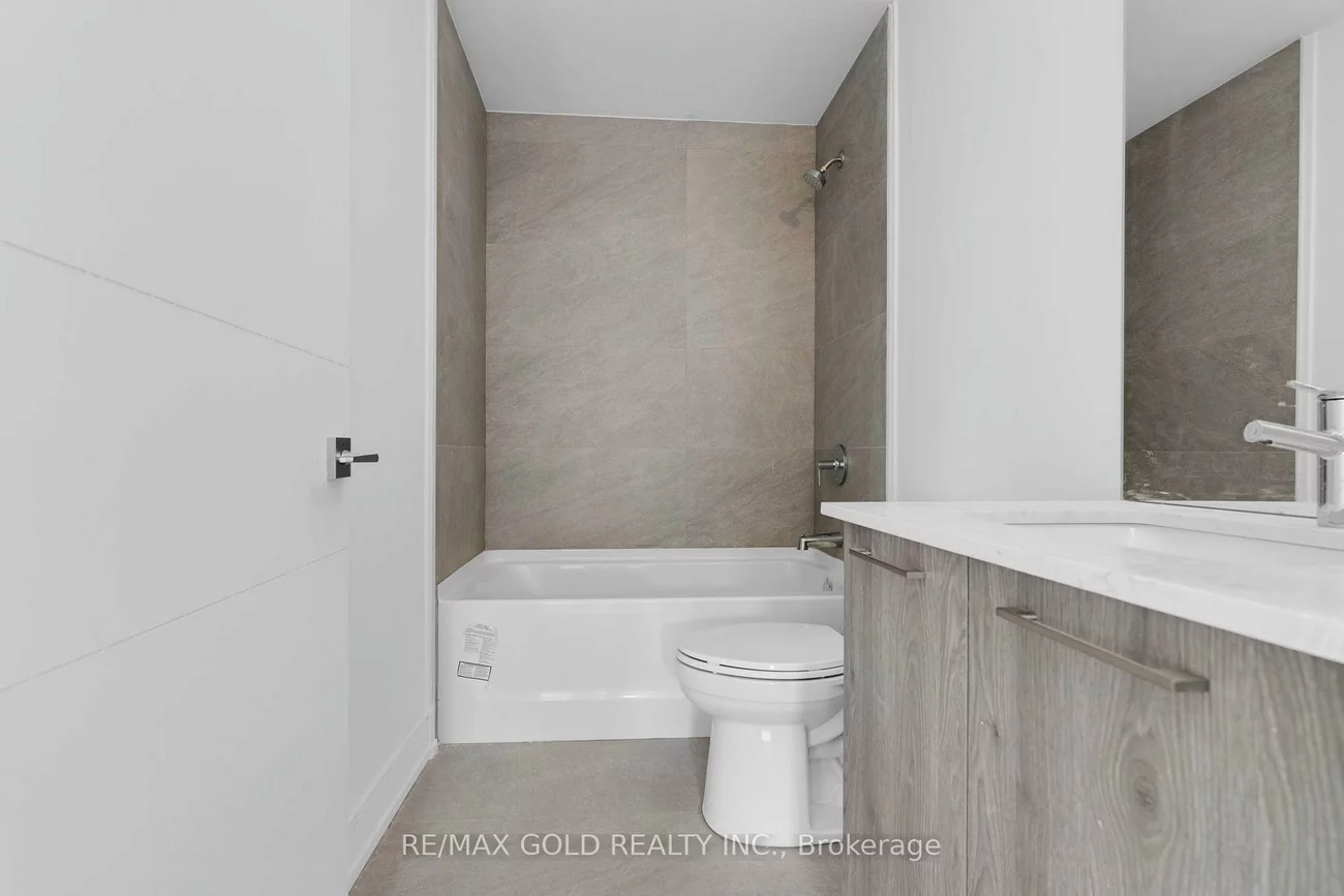 26, Desiree, Bolton West, Caledon