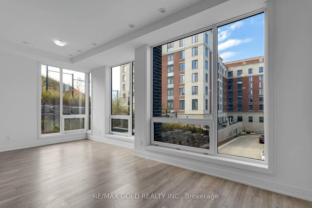 26, Desiree, Bolton West, Caledon