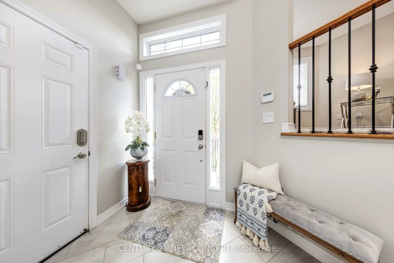 32, Strawberry Hill, Bolton East, Caledon