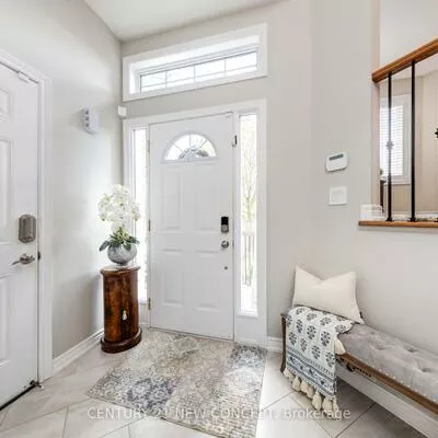 32, Strawberry Hill, Bolton East, Caledon