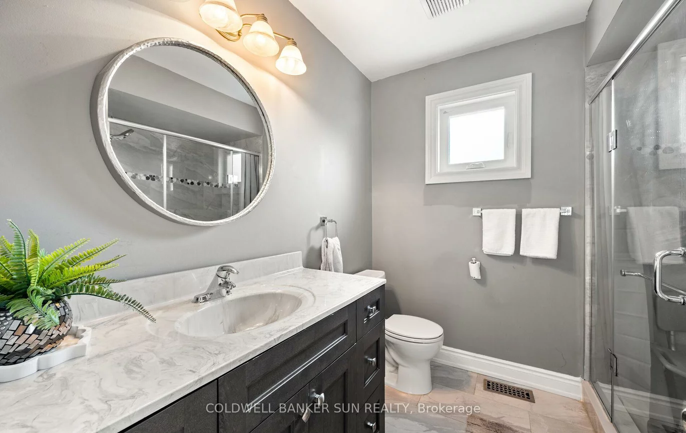 10, Corsham, Bolton East, Caledon
