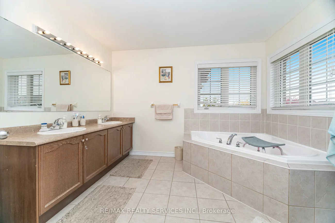 51, Larson Peak, Rural Caledon, Caledon