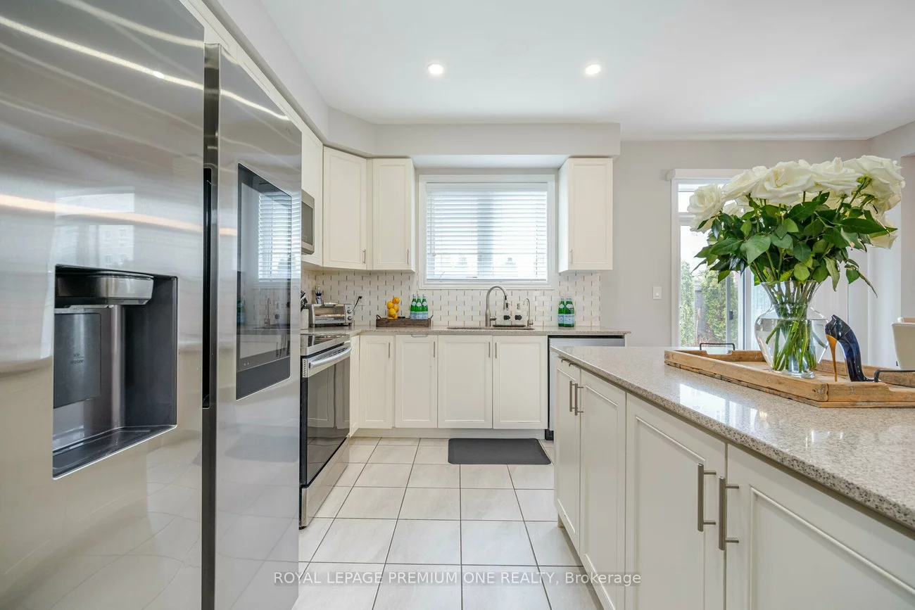 110, Morra, Bolton East, Caledon