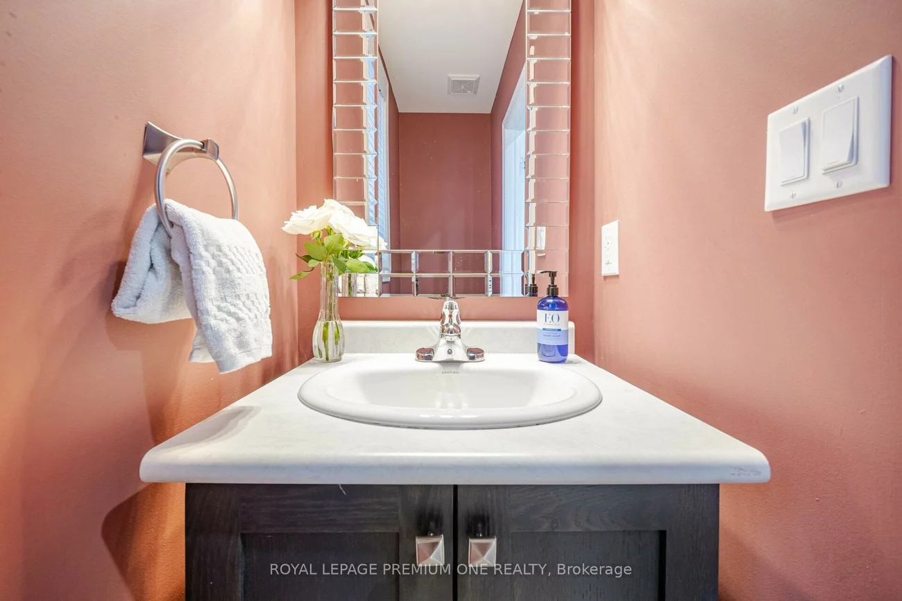 110, Morra, Bolton East, Caledon