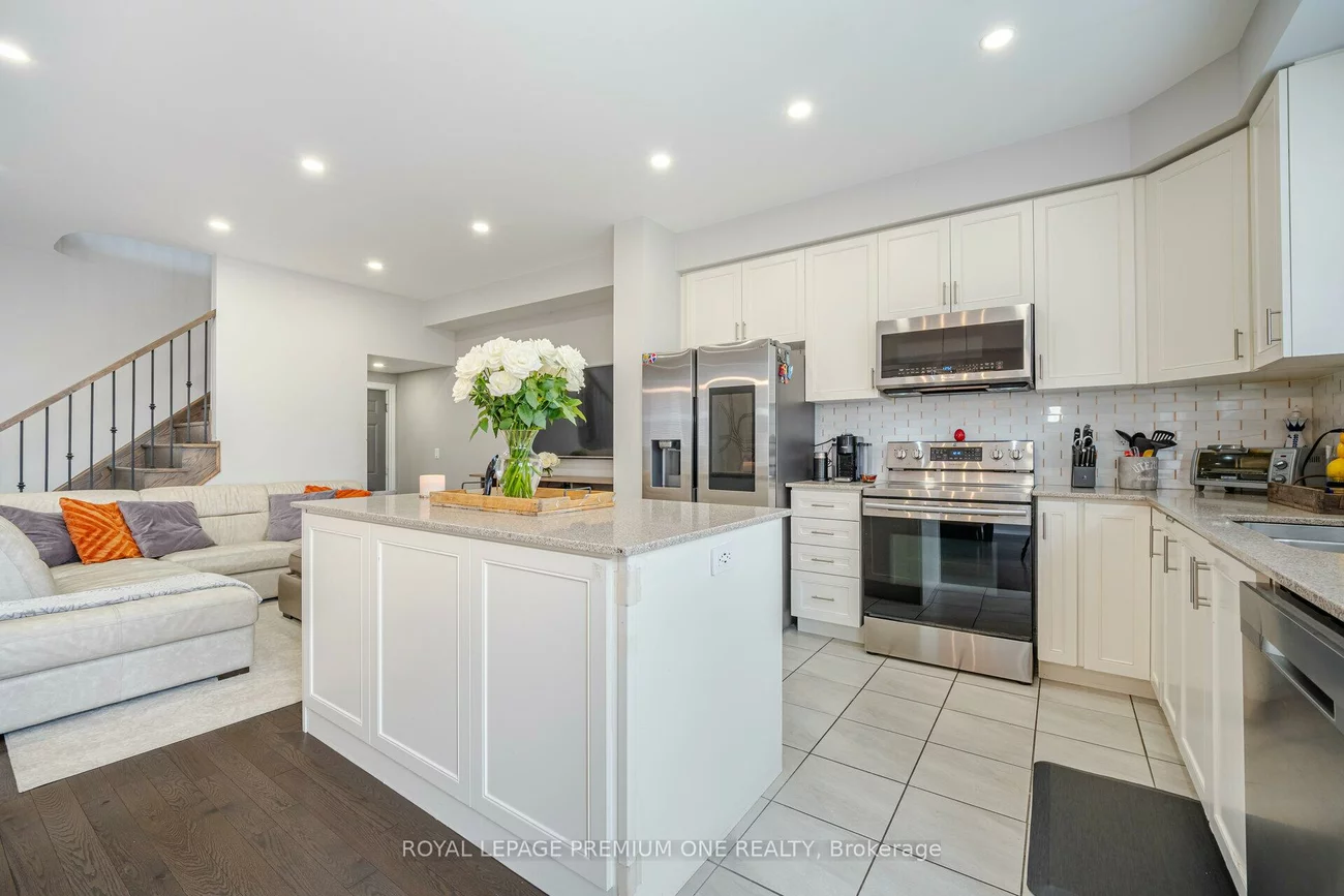 110, Morra, Bolton East, Caledon