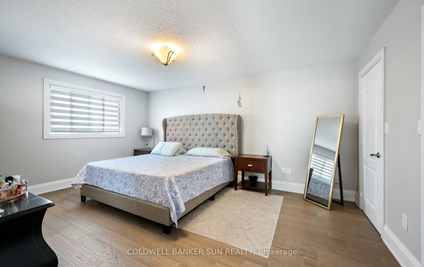 13, Rustic, Bolton East, Caledon