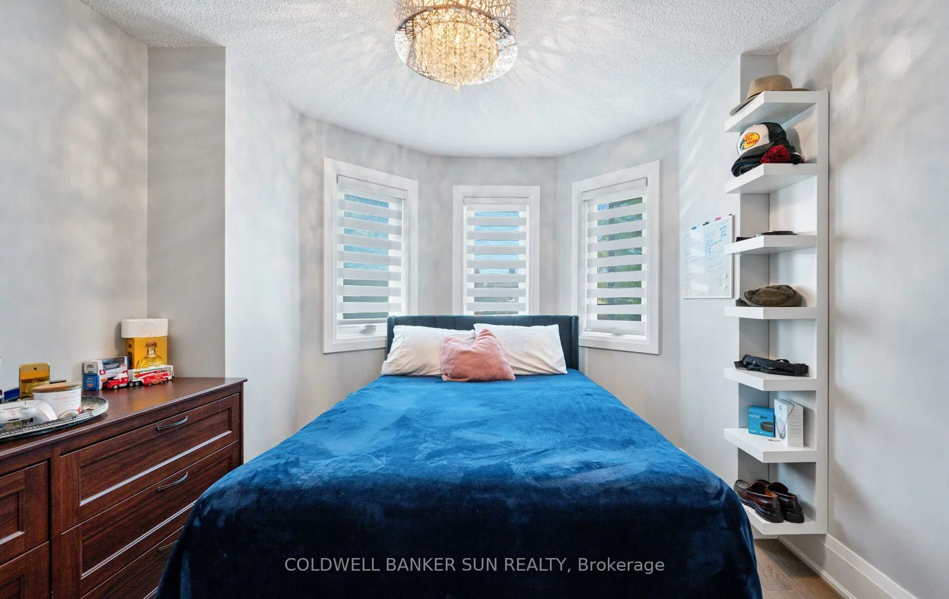 13, Rustic, Bolton East, Caledon