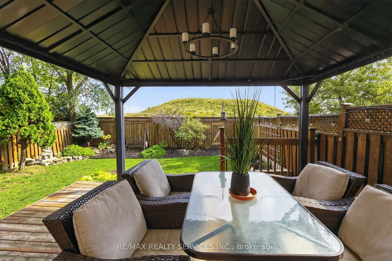 12, Hesketh, Rural Caledon, Caledon