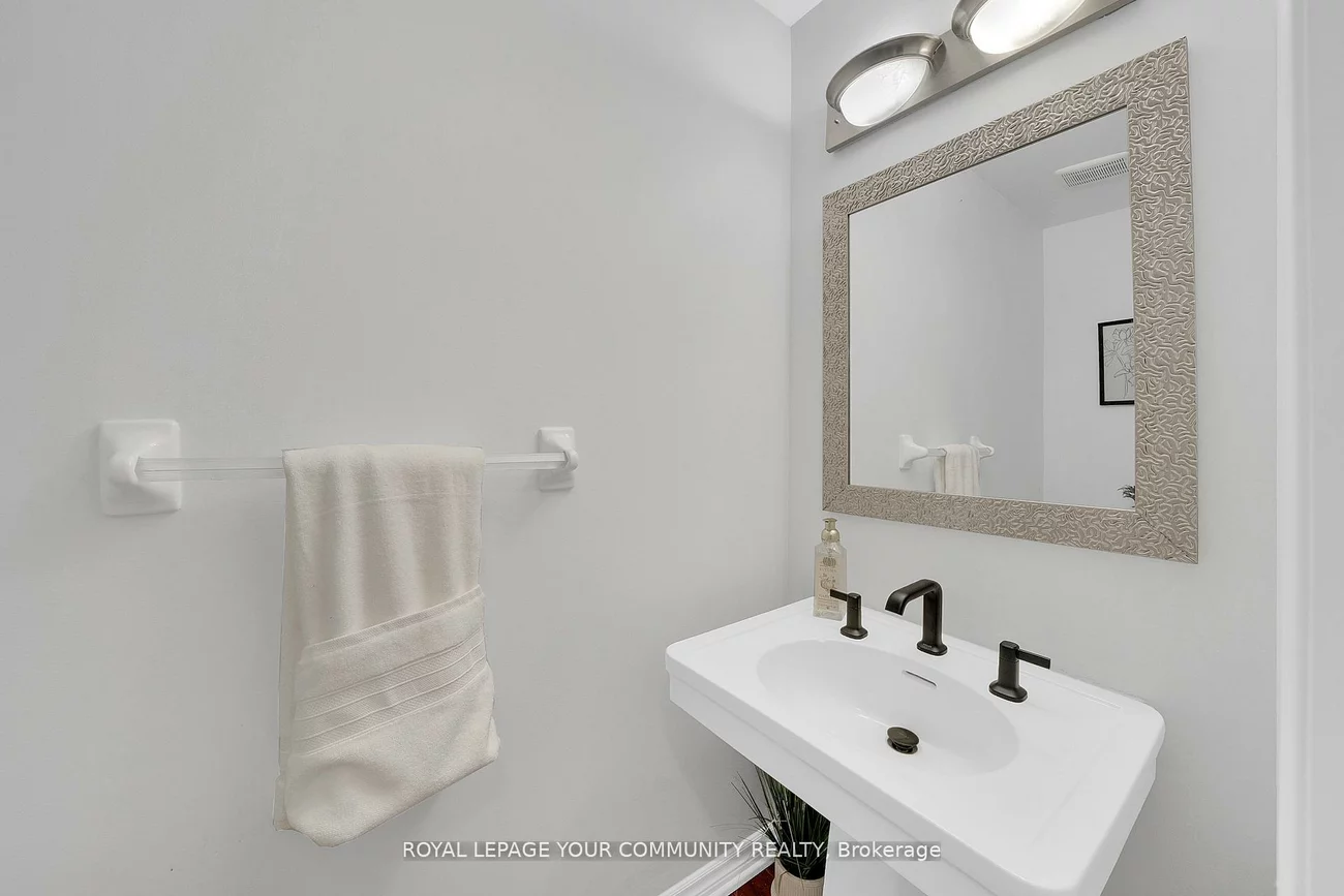 104, Taylorwood, Bolton North, Caledon