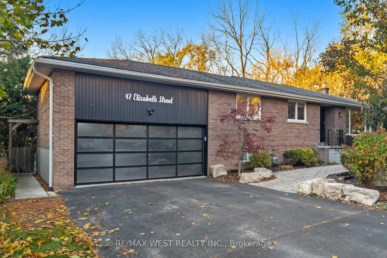 47, Elizabeth, Bolton West, Caledon