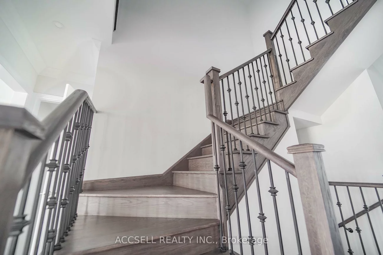 95, James Walker, Caledon East, Caledon