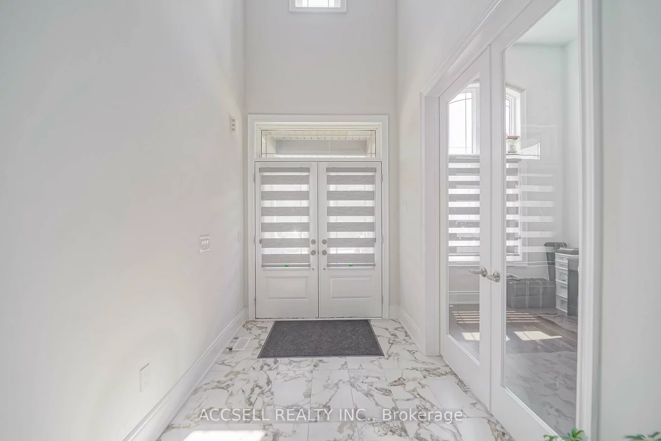 95, James Walker, Caledon East, Caledon