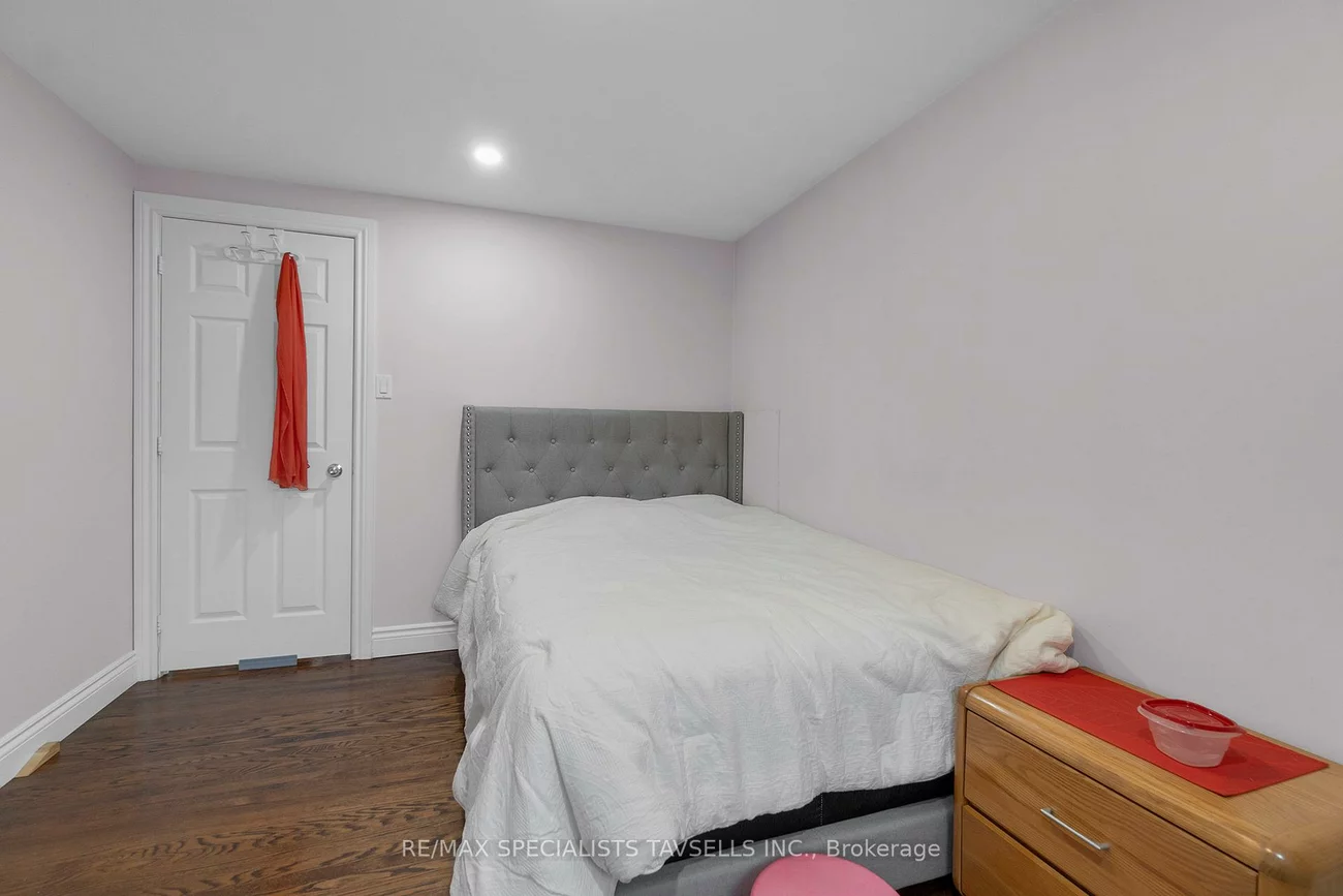 1677, Vaughan, Caledon Village, Caledon