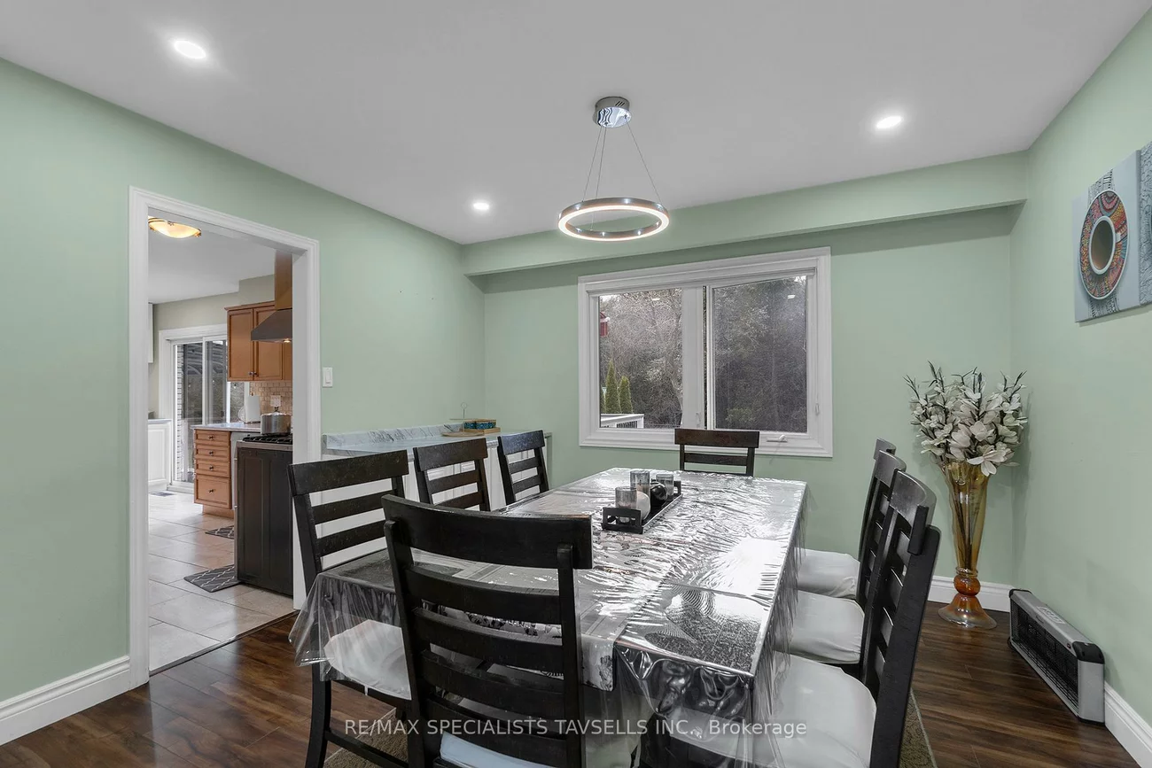 1677, Vaughan, Caledon Village, Caledon