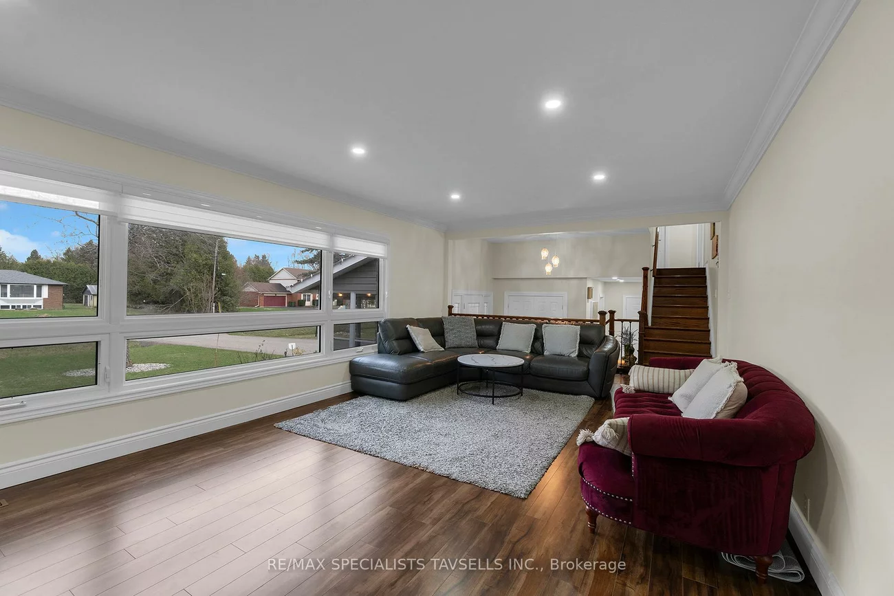 1677, Vaughan, Caledon Village, Caledon